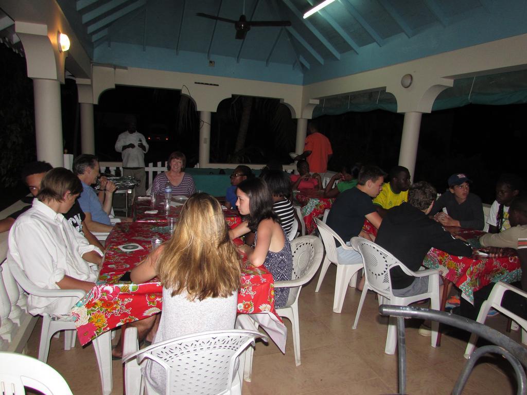 Hotel Nelsons Retreat Negril Exterior foto